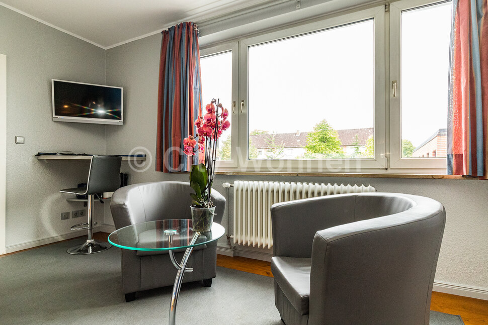 Quiet apartment, parking space optional, located in HamburgHohenfelde