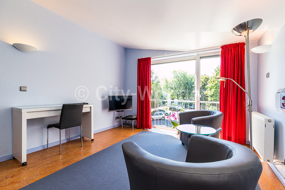 moeblierte Wohnung mieten in Hamburg Hohenfelde/Wandsbeker Stieg. Wohnzimmer