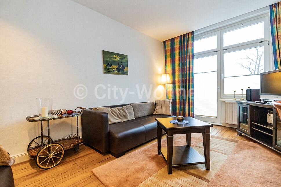 furnished apartement for rent in Hamburg Barmbek/Steilshooper Straße.  living room