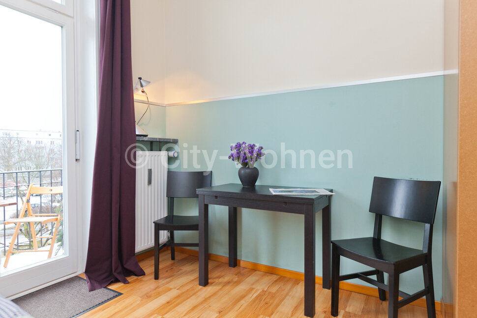 moeblierte Wohnung mieten in Hamburg Altona/Präsident-Krahn-Straße. Wohnen & Schlafen