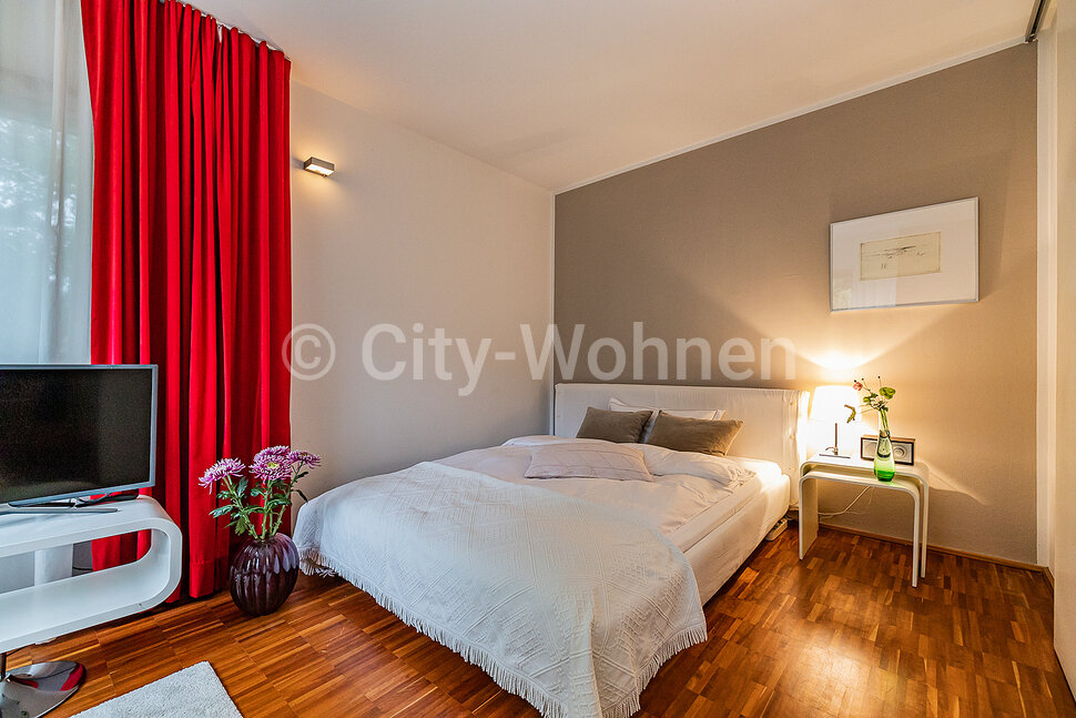 furnished apartement for rent in Hamburg Groß Flottbek/Groß Flottbeker Straße. sleeping