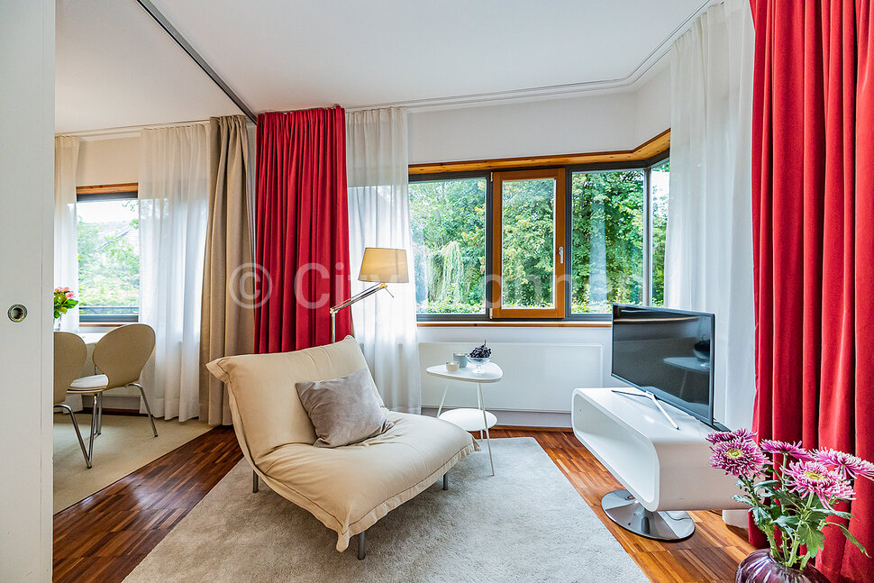 moeblierte Wohnung mieten in Hamburg Groß Flottbek/Groß Flottbeker Straße. Wohnen & Schlafen