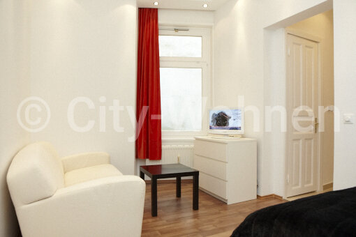 furnished apartement for rent in Hamburg Eimsbüttel/Hellkamp.  living room