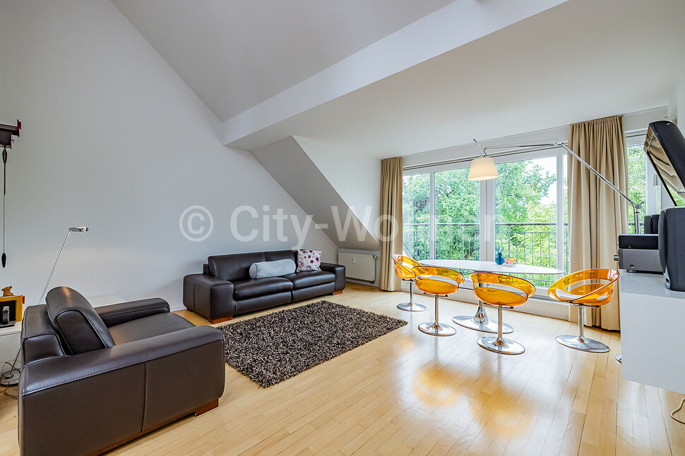 moeblierte Wohnung mieten in Hamburg Hoheluft/Moltkestraße.