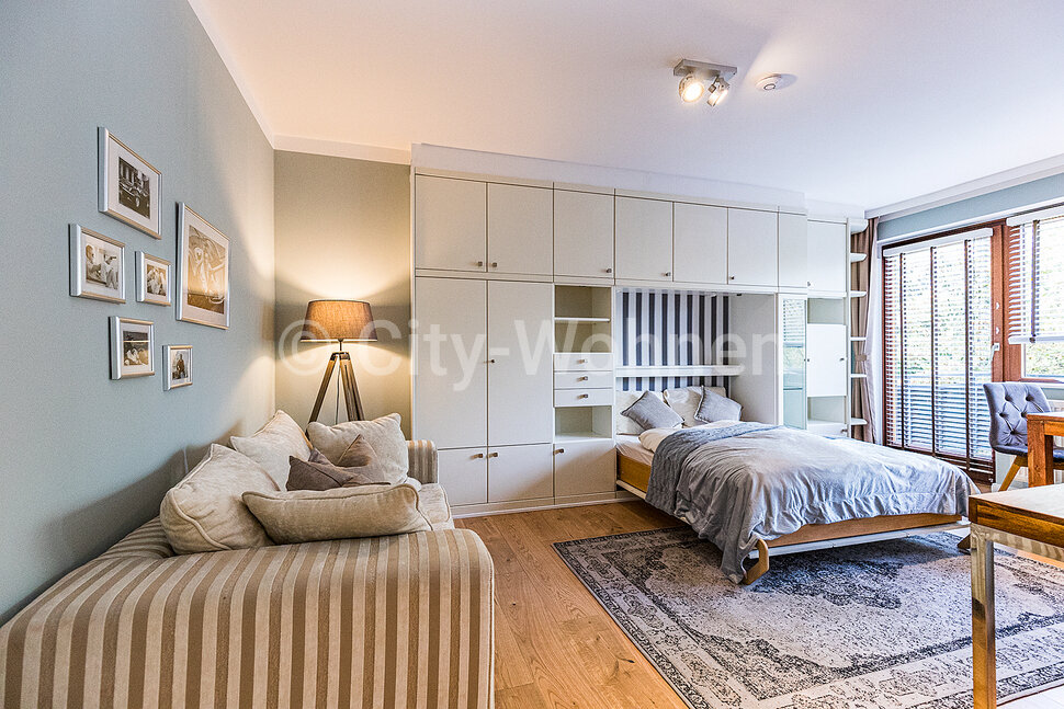 furnished apartement for rent in Hamburg Eilbek/Blumenau. living & sleeping