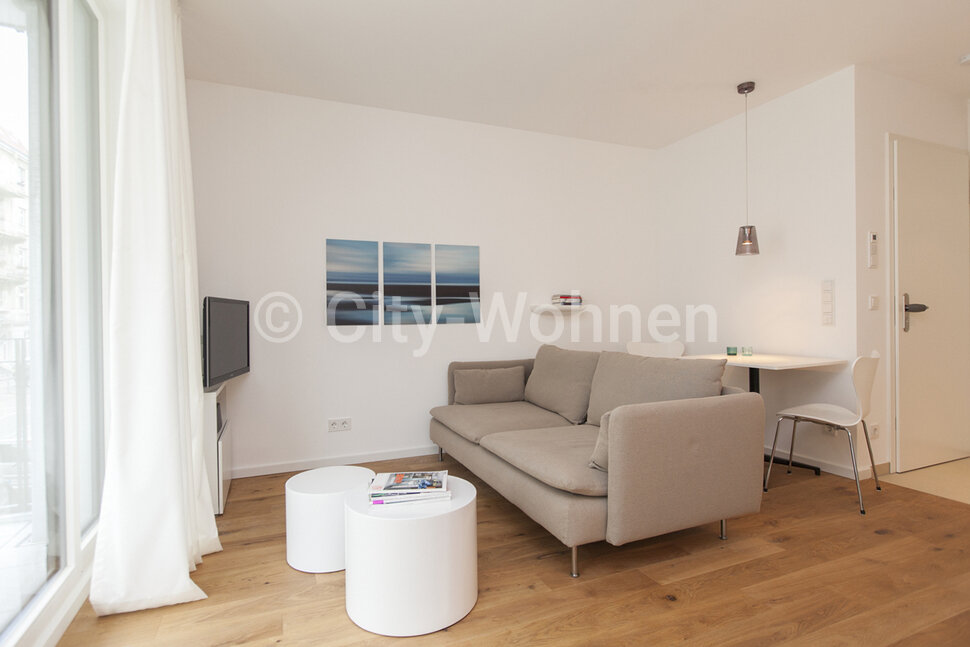 moeblierte Wohnung mieten in Hamburg Eppendorf/Erikastraße. Wohnzimmer