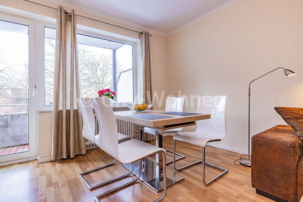 Spacious furnished apartment with two bedrooms in HamburgWandsbek