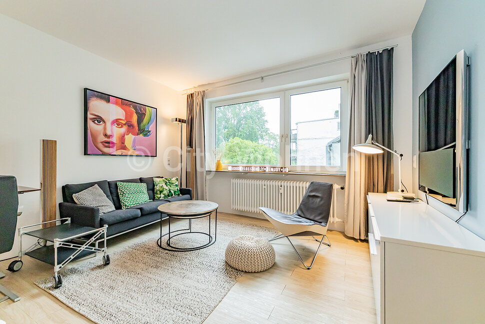 furnished apartement for rent in Hamburg Uhlenhorst/Schwanenwik.