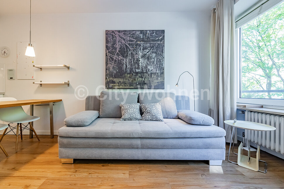 furnished apartement for rent in Hamburg Hoheluft/Troplowitzstraße.