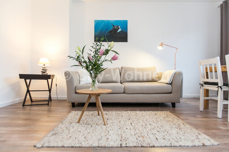 moeblierte Wohnung mieten in Hamburg Eimsbüttel/Marthastraße.  Wohnbereich