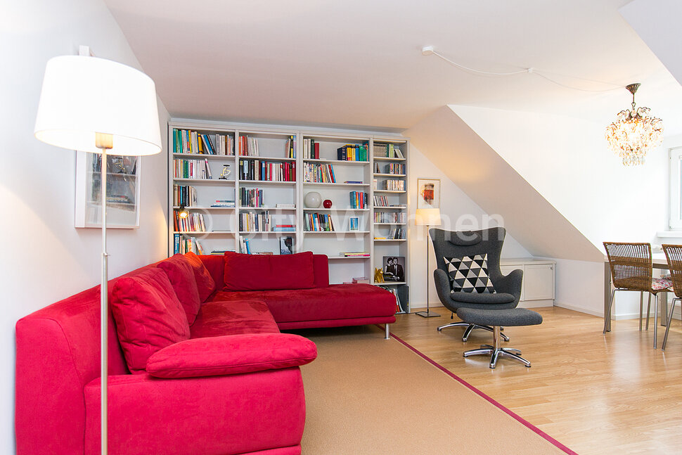 furnished apartement for rent in Hamburg Ottensen/Rolandswoort.  living room