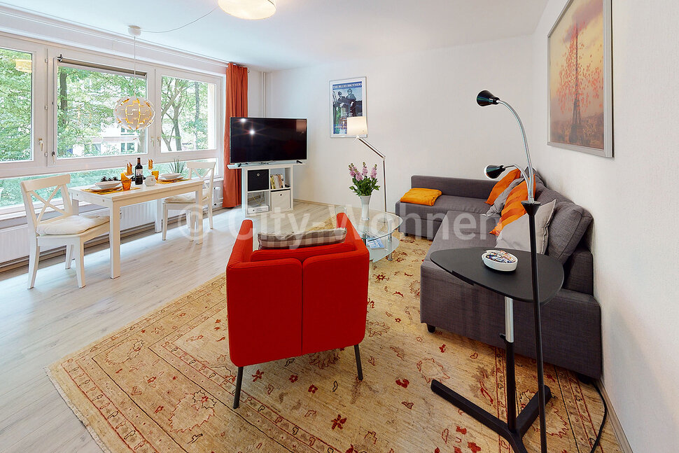 furnished apartement for rent in Hamburg Hoheluft/Grandweg.  living room