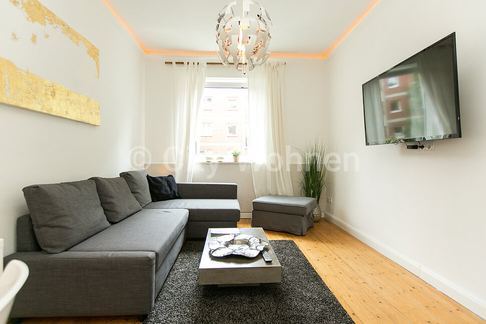 furnished apartement for rent in Hamburg Winterhude/Heidberg.  living room