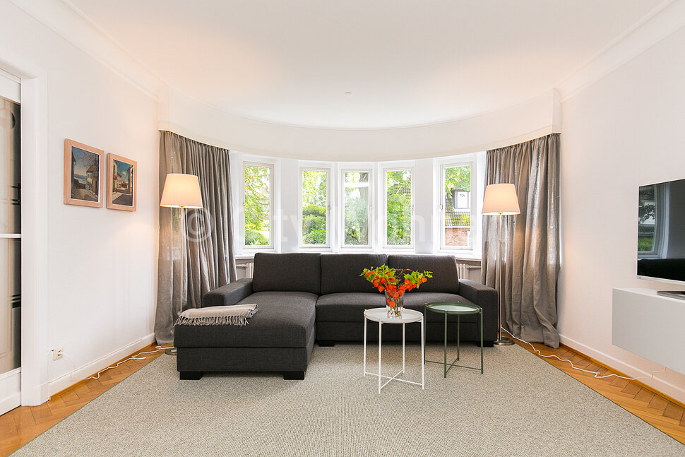 furnished apartement for rent in Hamburg Groß Flottbek/Rosenhagenstraße.  living room