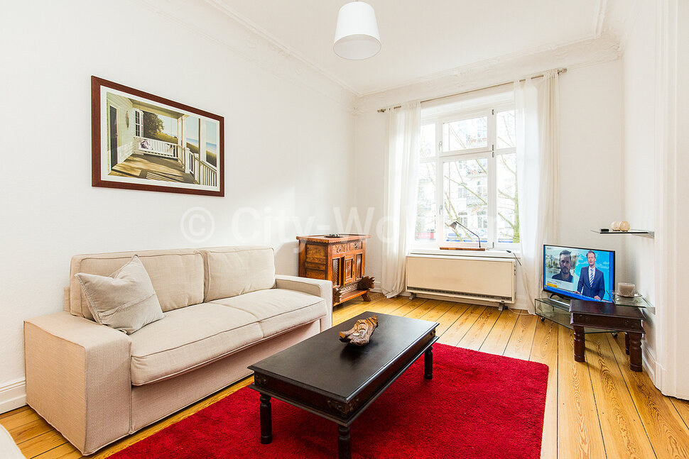 moeblierte Wohnung mieten in Hamburg Eppendorf/Eppendorfer Weg. Wohnzimmer