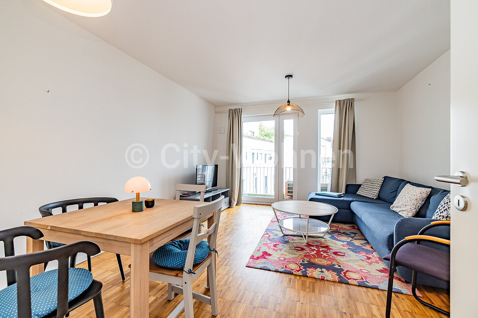 Schöne, möblierte Maisonettewohnung mit Balkon über 2 Etagen in Hamburg-Altona - Foto 1