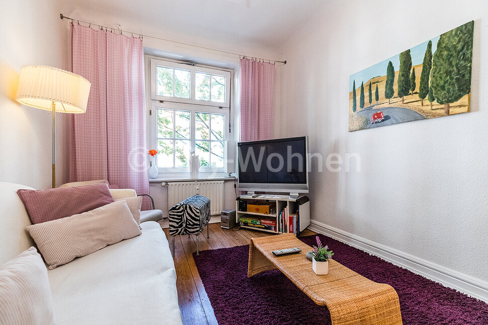 With a great view to the Michel nice apartment in a historical