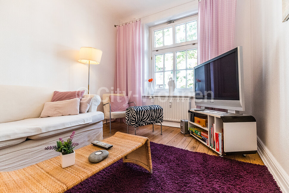 With a great view to the Michel nice apartment in a historical