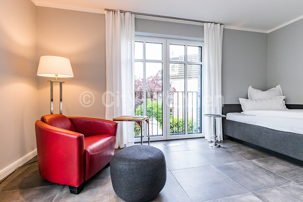 moeblierte Wohnung mieten in Hamburg Othmarschen/Emkendorfstraße. Wohnen & Schlafen
