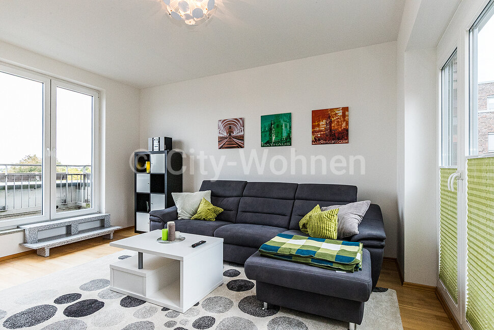 moeblierte Wohnung mieten in Hamburg St. Georg/Philipsstraße.  Wohnzimmer
