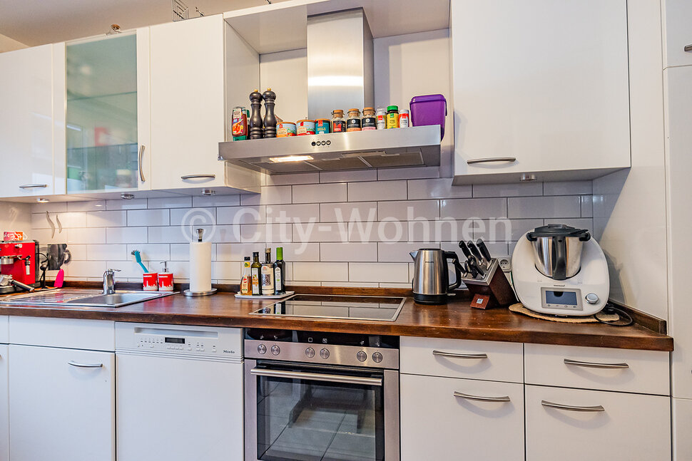 Großzügige möblierte Wohnung mit Terrasse und Garten in HamburgEilbek