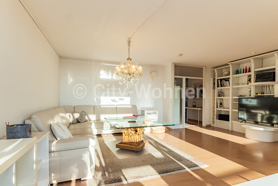 Komplett möblierte 3,5-Zimmerwohnung in der Endetage mit Blick aufs Naturschutzgebiet - Foto 2