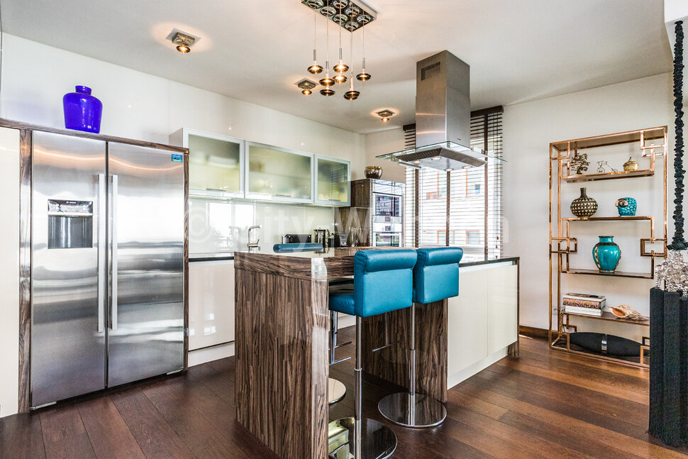 Exclusively equipped new apartment in the middle of Hamburg's HafenCity