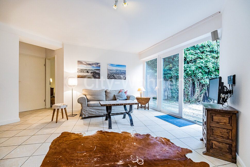 furnished apartement for rent in Hamburg Blankenese/Caprivistraße. living & dining