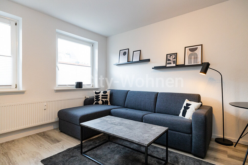 Modernized and tastefully furnished apartment near the Alster in the
