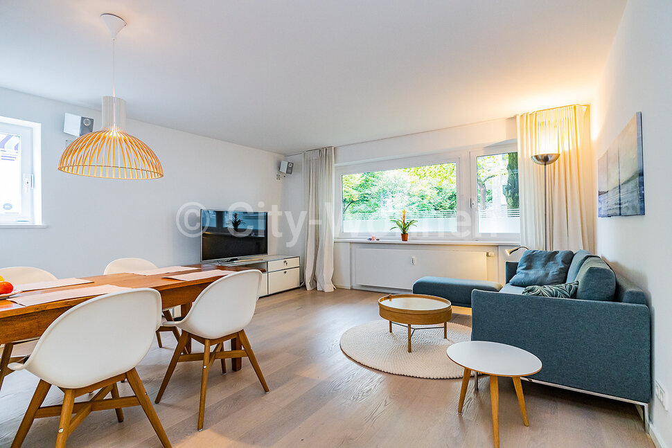 furnished apartement for rent in Hamburg Eimsbüttel/Bismarckstraße.  living & dining