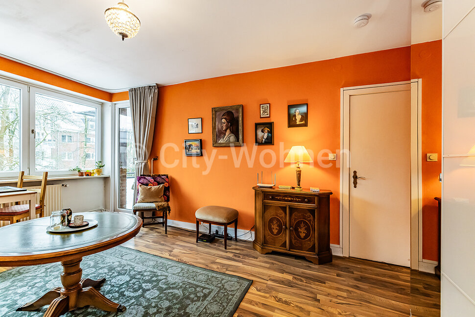 Photo inspiration: Fresh Look at Spacious Furnished 2 Room Apartment With Balcony In Hamburg Barmbek