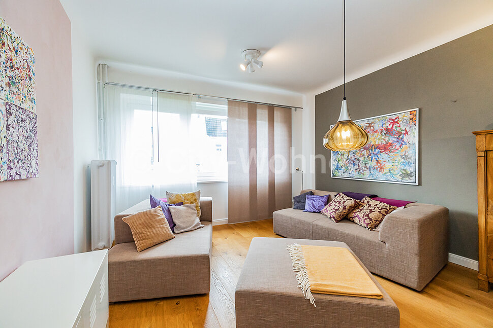 furnished apartement for rent in Hamburg Eimsbüttel/Wrangelstraße. living room 3