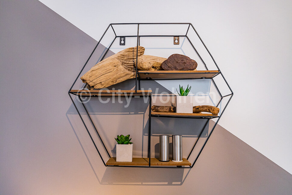 Schicke kleine 2-Zimmer-Wohnung in Szenelage mit Blick auf den Michel in Hamburg-St.Pauli - Foto 3