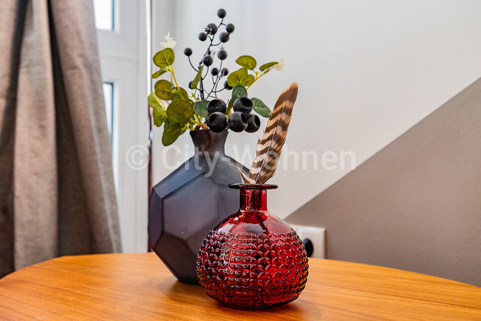 Schicke kleine 2-Zimmer-Wohnung in Szenelage mit Blick auf den Michel in Hamburg-St.Pauli - Foto 1