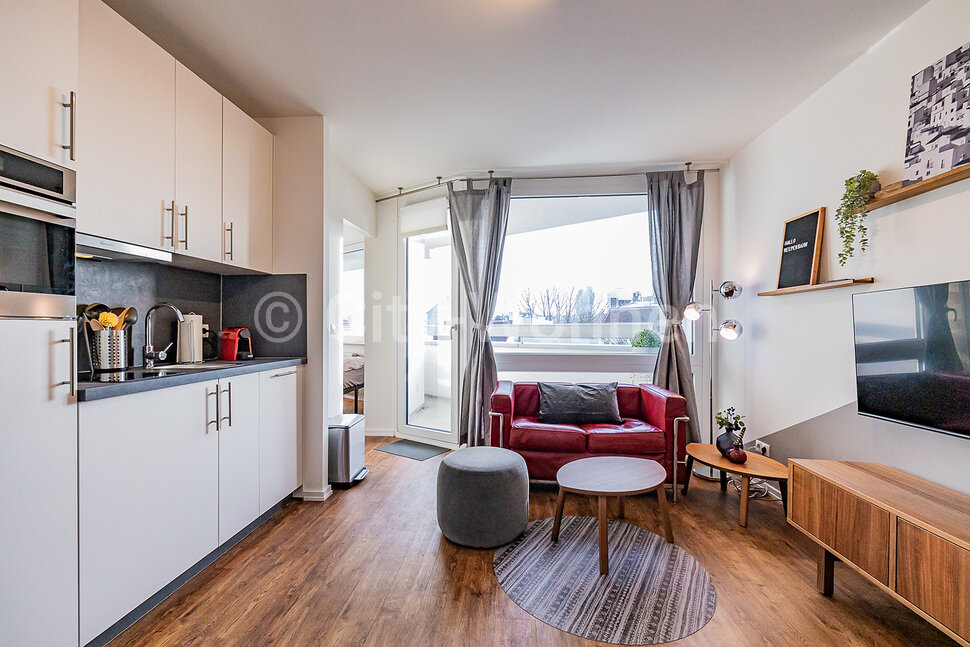 Schicke kleine 2-Zimmer-Wohnung in Szenelage mit Blick auf den Michel in Hamburg-St.Pauli - Foto 2