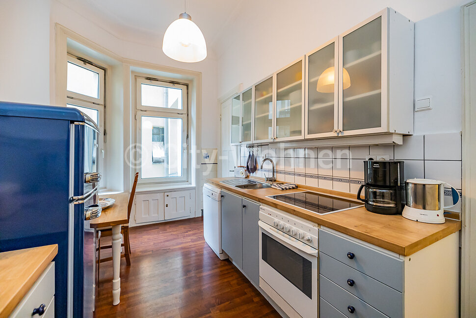 Charming historical apartment, fully furnished, in the middle of
