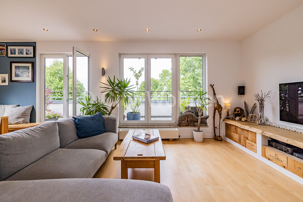 moeblierte Wohnung mieten in Hamburg Osdorf/Jochim-Sahling Weg. Wohnen & Essen