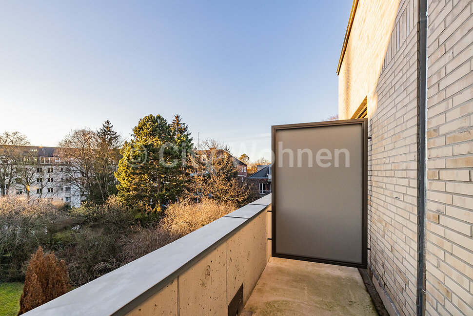 Furnished, 2bedroom apartment in new building with balcony in Hamburg