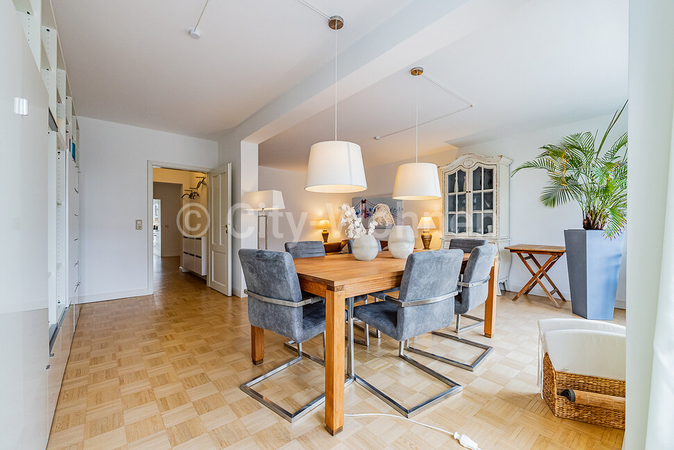 Großzügige 2ZimmerWohnung mit Balkon und DuplexStellplatz in HamburgBarmbek CityWohnen