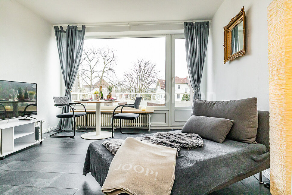moeblierte Wohnung mieten in Hamburg Wedel/Pinneberger Straße.