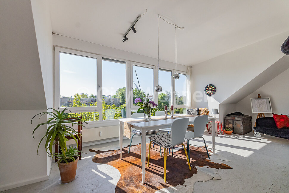 furnished apartement for rent in Hamburg Altona/Max-Brauer-Allee.