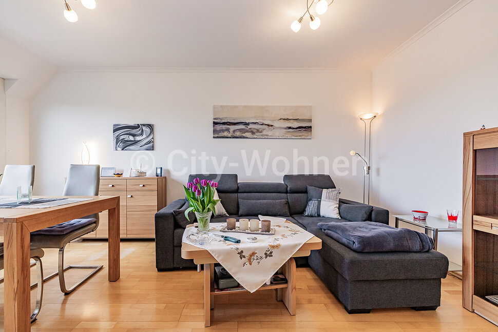 Furnished apartment with 2 balconies and parking space in HamburgRahlstedt CityWohnen