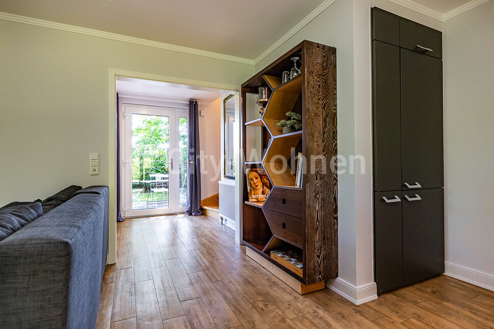 Sehr schicke Doppelhaushälfte mit schöner Terrasse in Hamburg-Bergstedt - Foto 3