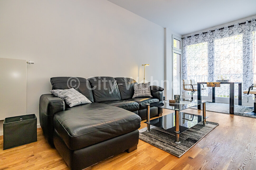 furnished apartement for rent in Hamburg Harvestehude/Parkallee.