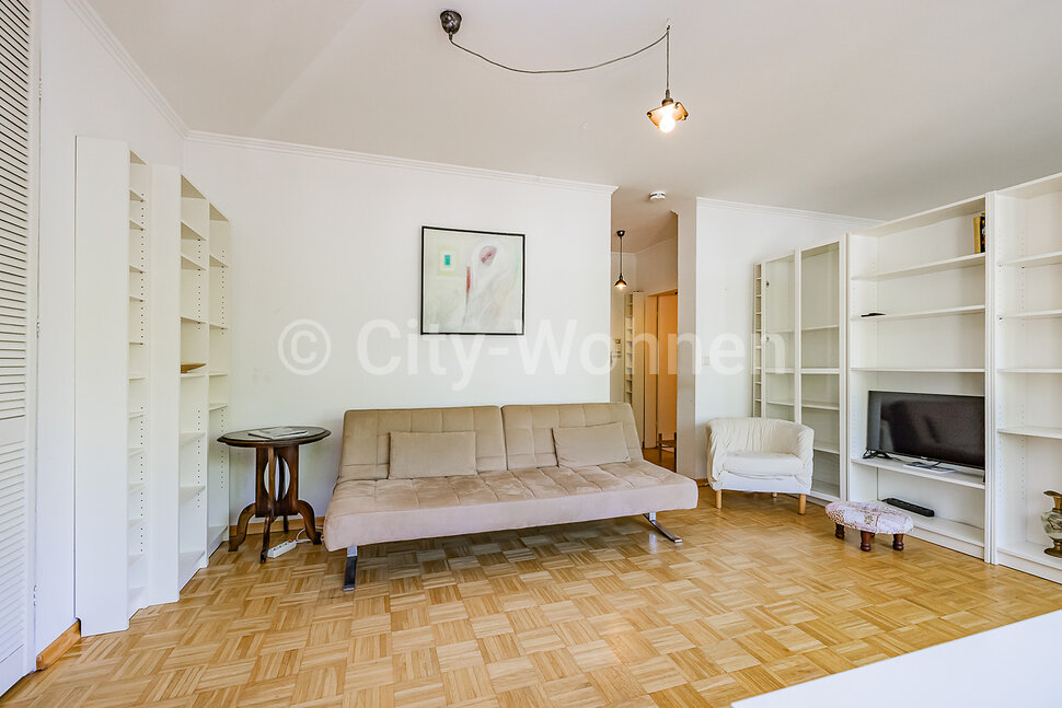 furnished apartement for rent in Hamburg Harvestehude/Rothenbaumchaussee.