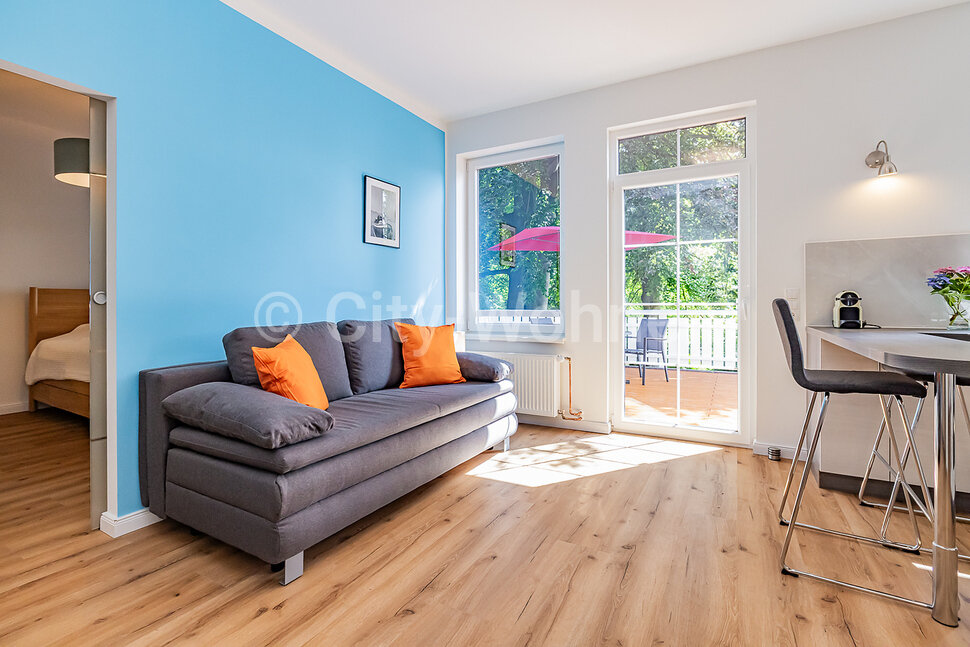 furnished apartement for rent in Hamburg Groß Flottbek/Ohnsorgweg.