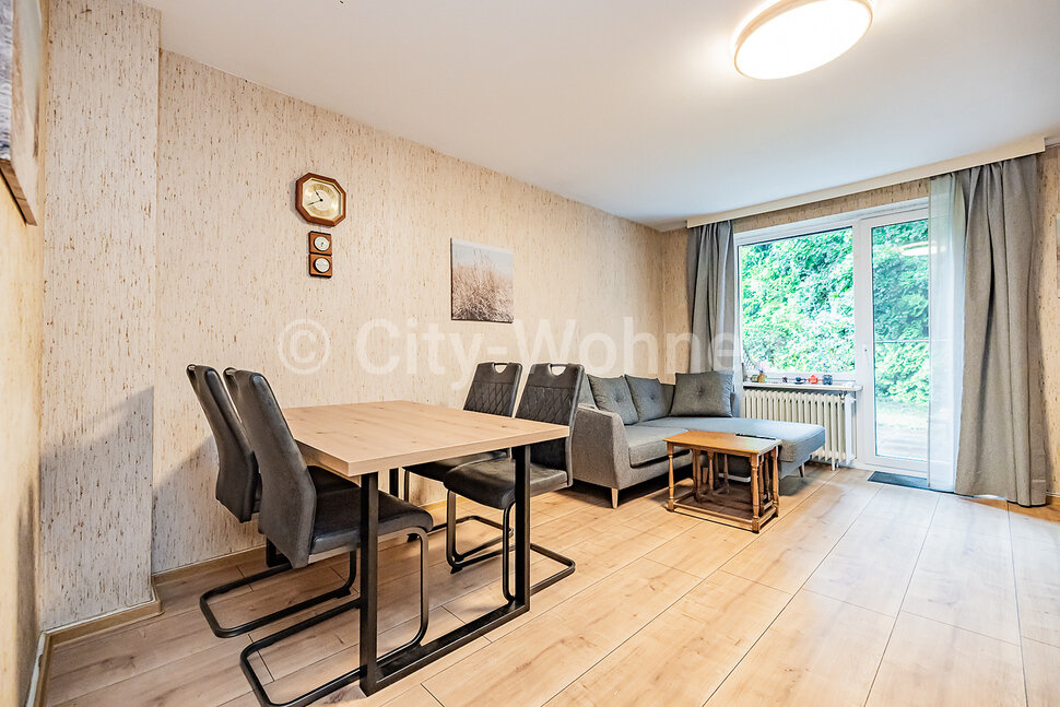 moeblierte Wohnung mieten in Hamburg Groß Borstel/Klotzenmoor.  