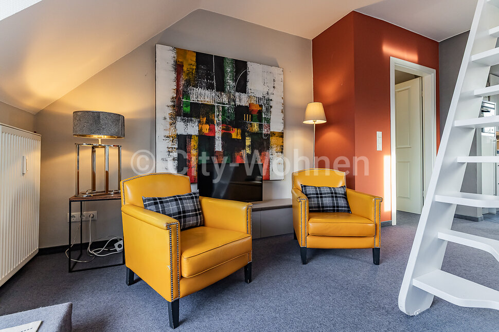 Photo inspiration: Picture Idea: Furnished Apartment With Balcony In Quiet Area In Hamburg Wandsbek