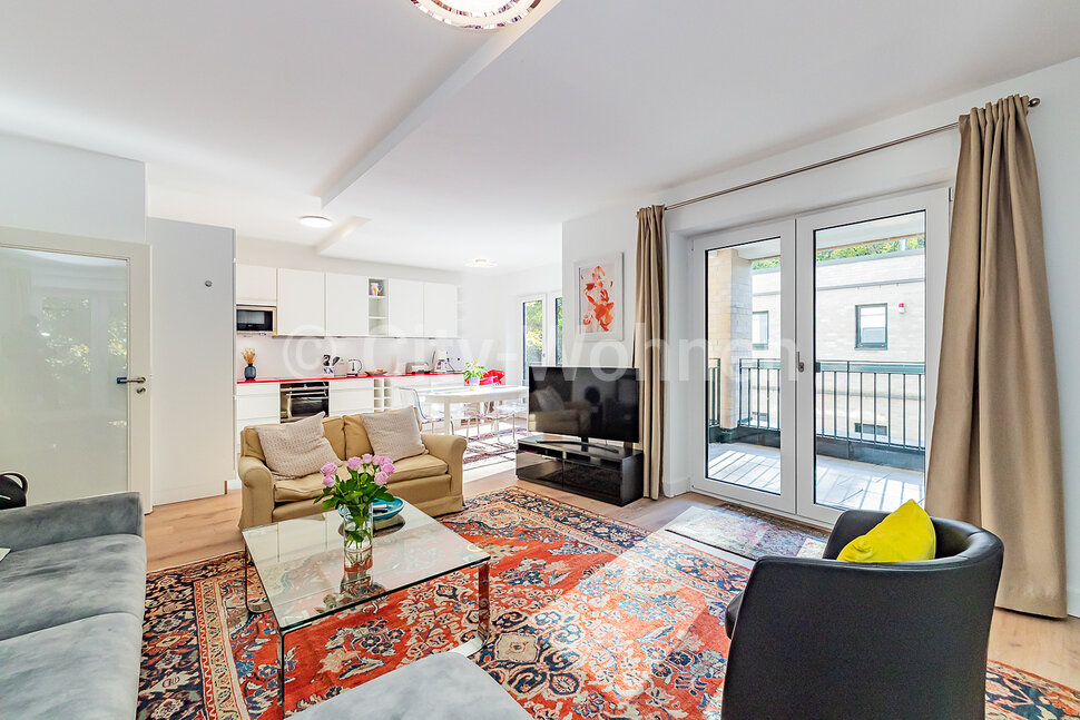 moeblierte Wohnung mieten in Hamburg Othmarschen/Trenknerweg.