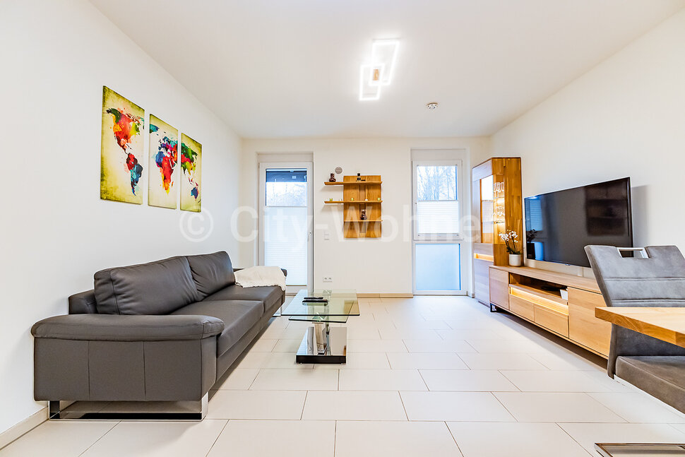 moeblierte Wohnung mieten in Hamburg Eidelstedt/Holsteiner Chaussee.  